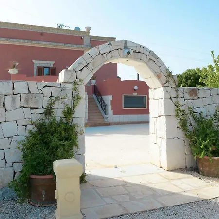 Villa Masseria Le Colonne Del Sole *