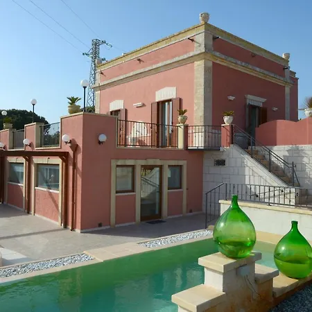 Villa Masseria Le Colonne Del Sole *