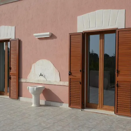 Villa Masseria Le Colonne Del Sole
