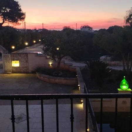Vila Masseria Le Colonne Del Sole